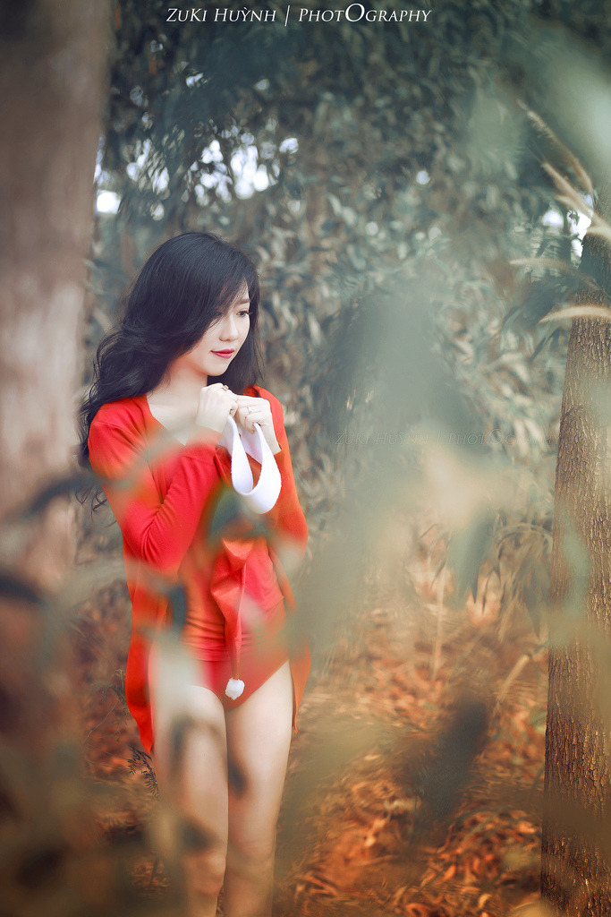 被隔壁邻居中出石原莉奈